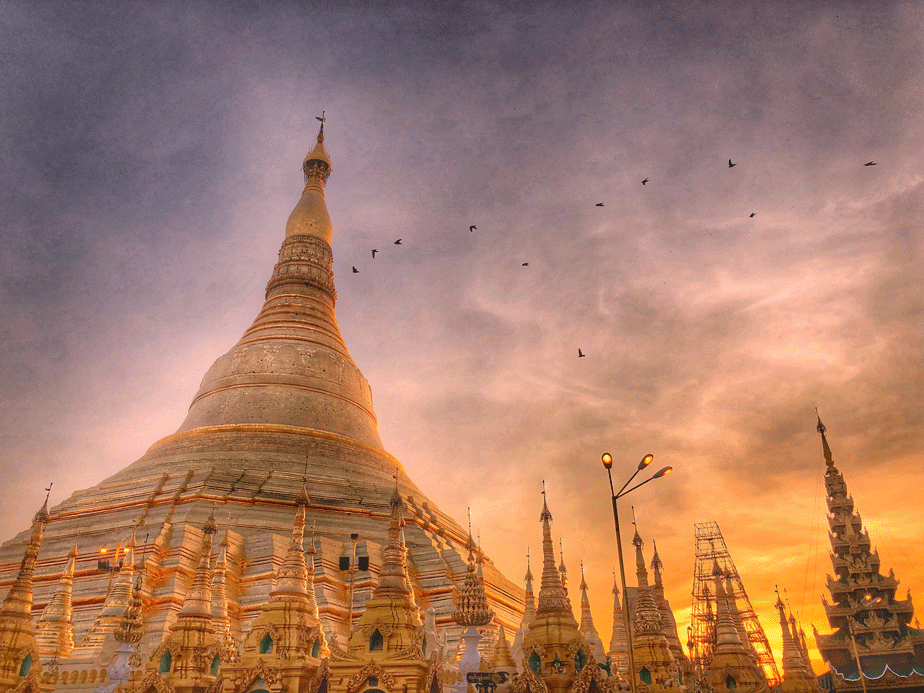Shwedagon Pagoda , Yangon, Myanmar